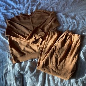 KOTN 100% Egyptian Cotton Sweater Set Size Large Crewneck Sweater and Joggers